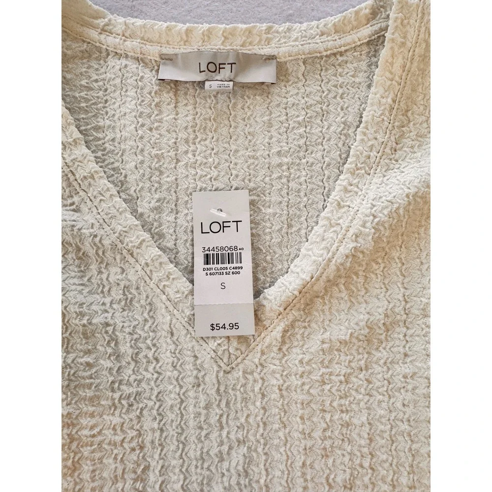 NWT LOFT Womens‎ S Top Long Sleeve Puff Shoulders Ivory Cream Ruched Stretch